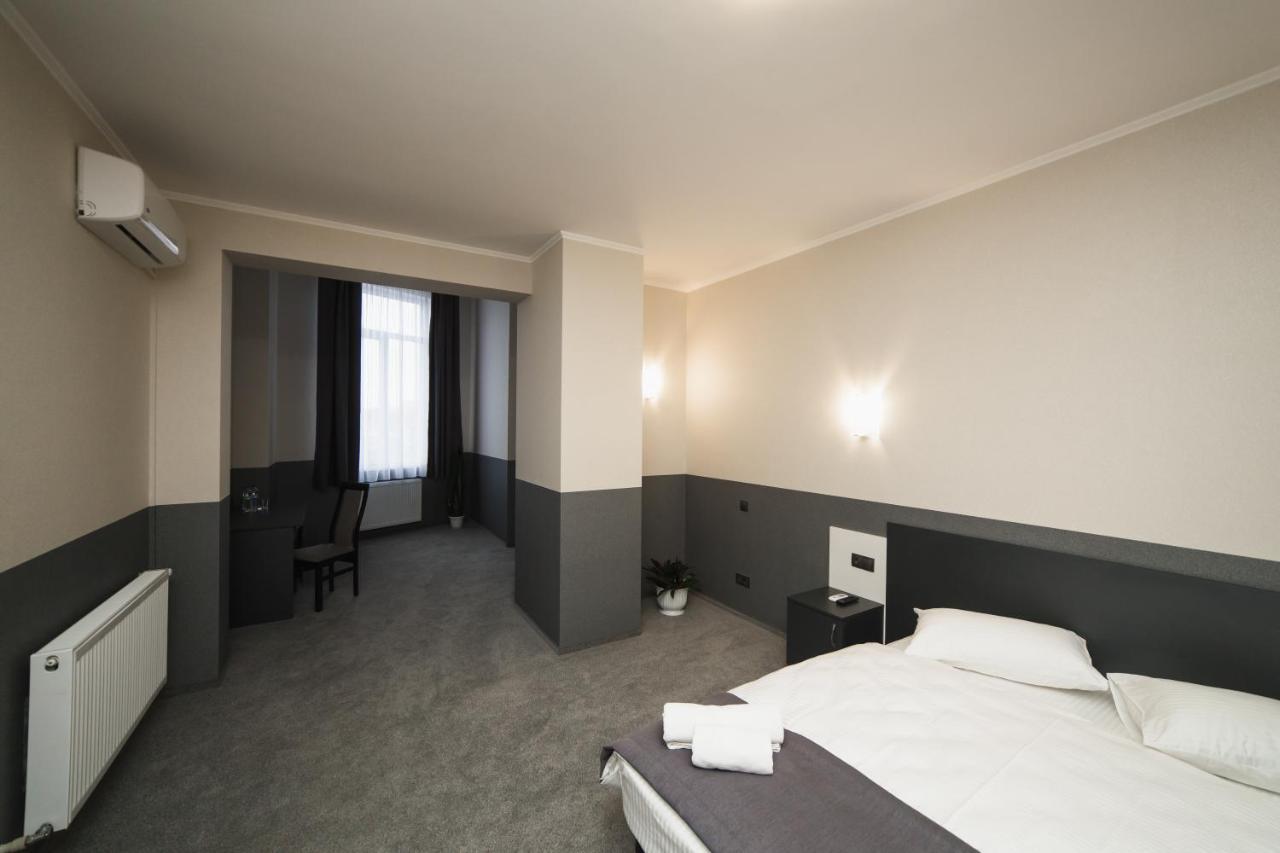 Hotel Golden Ring Tarnopol Zewnętrze zdjęcie
